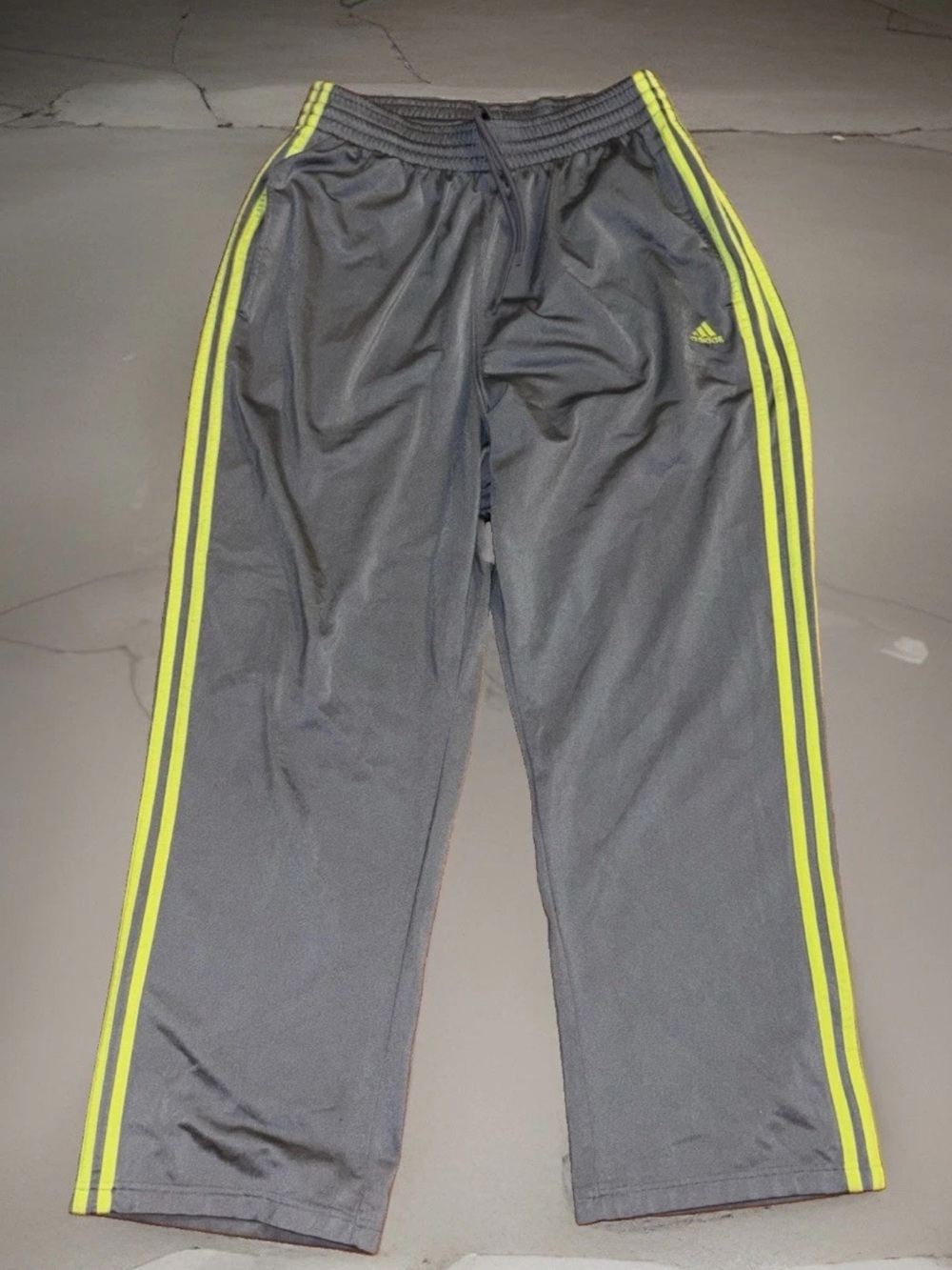Adidas Originals Y2K Wide Leg Baggy Track Pants Gray / Volt Striped Mens SZ.M